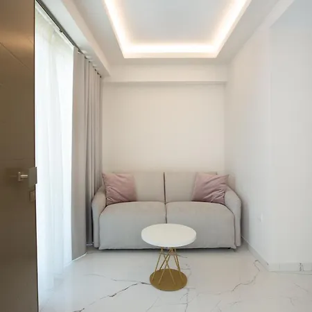 Laguna By Diomedes Group 2*