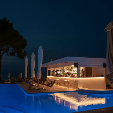 Laguna By Diomedes Group