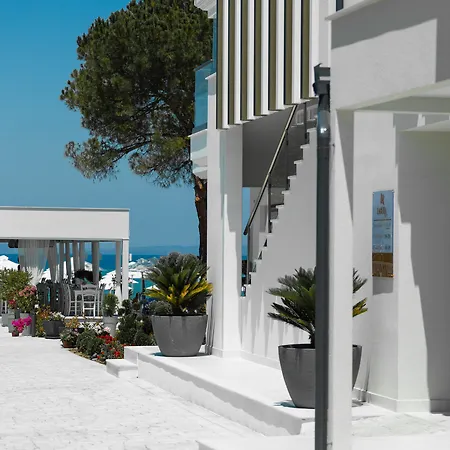 Laguna By Diomedes Group Hotel 2*