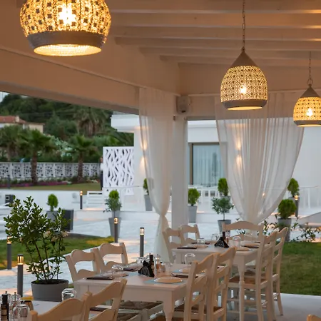 Laguna By Diomedes Group 2*