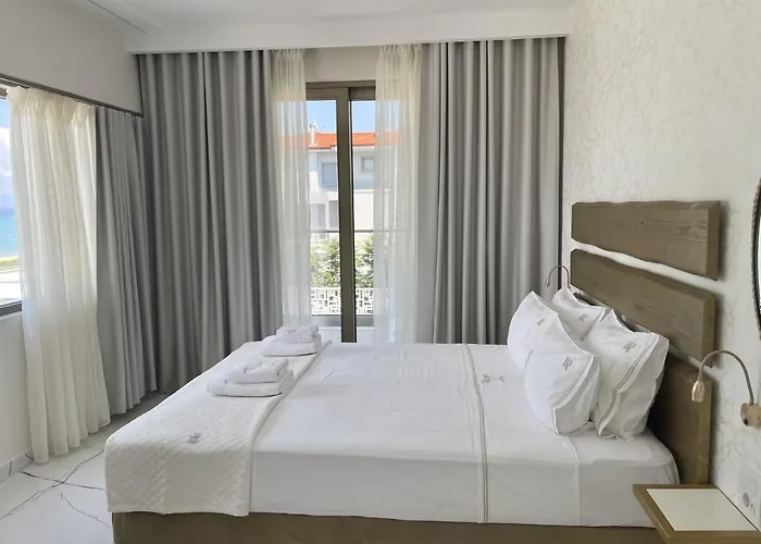 Laguna By Diomedes Group Hanioti