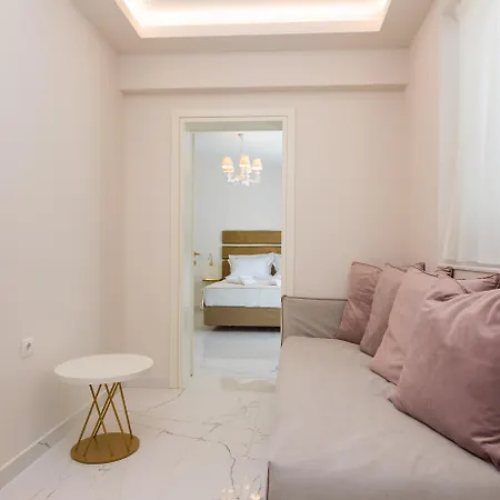Laguna By Diomedes Group 호텔 2*