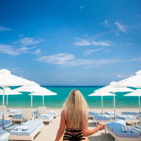 Laguna By Diomedes Group 2*