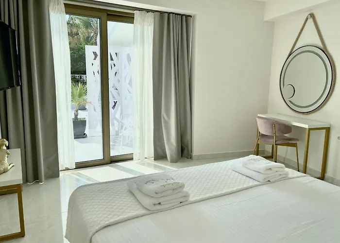 Otel Laguna By Diomedes Group