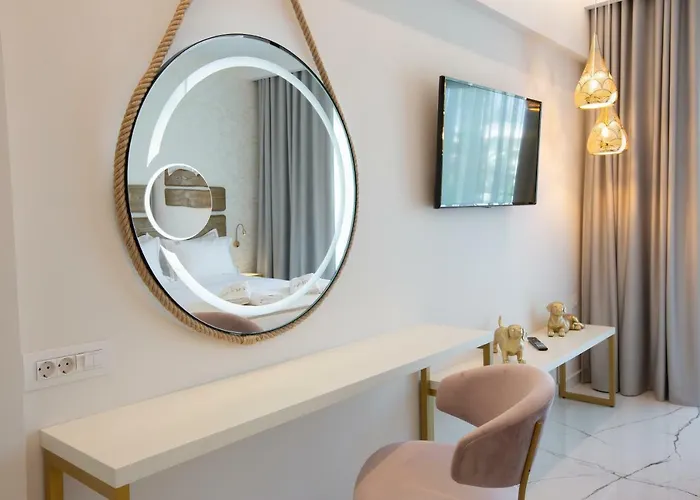 Laguna By Diomedes Group Chaniotis